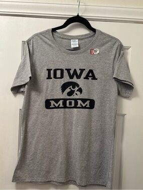 Port and Company Gray "Iowa Mom" Short Sleeve Tee